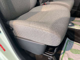 ダイハツディーラーでは「ダイハツ認定U-CAR」という基準を設け、車選びに詳しくないお客様でも「安心して選べる」をご提供しています。