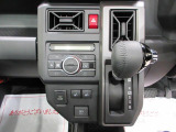 その他、ナビやドラレコの取付、保険の加入、ローン、修理、車検などお車に関することならすべて対応することができます。