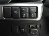 高品質カークリーニング 外装・内装、岐阜トヨペットの専門スタッフがシートもカーペットも綺麗に洗浄済み!プロの仕上げを是非ご確認ください。