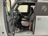 豊富に在庫を取り揃えています。 軽自動車からミニバン、セダン、SUV、話題のハイブリッド車などなど続々入荷中です!