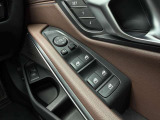 BMW専門のメカニックが、100項目にも上るポイントを徹底的にチェック。交換基準に達した部品があれば、弊社負担にて交換後、お客様へご納車致します。