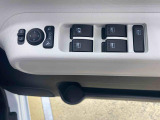 全ての車両に除菌・消臭システム「ワンダークリーン」を施行済みです。シートの表面はもちろん、後ろの席や足元も徹底的に除菌しております。