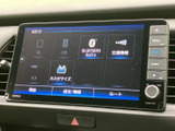 多彩な情報表示で、ドライブをより快適にサポート。お好みの画面表示で、視認性を高め、安全運転を後押しします。