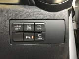 各種スイッチ類はこちらにレイアウトしています。