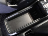 全車整備代金を車両本体価格に含んでおります。法定点検整備または定期点検を実施し、点検記録簿を発行致します。