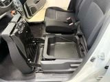☆車内の隅々まで徹底クリーニング!目に見えない汚れも落とします!除菌ウイルス除去・消臭でお子様にも安心!