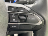【クルーズコントロール】高速道路もラクラク走行。アクセルを離しても一定速度で走行ができ、長距離運転時の負担を軽減!加速・減速も簡単なスイッチ操作で調整できます。