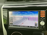 目的地までのルートを視覚的に確認でき、運転中の不安を軽減してくれる機能です。スムーズなドライブをサポートし、安全運転を後押しします。