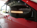 ウィンカー付きドアミラーになっておりますので、スタイルも良いですし対向車からも見やすいです。