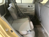 お客様にぴったりなおクルマをお選びいただけますように様々な展示車をご用意致しております!ダイハツの軽自動車だけではなく、他メーカー車やコンパクトカー・ミニバンなども数多く取り揃えております!