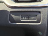 ◆パワーテールゲート/運転席から降りることなくテールゲートの開閉が可能です。
