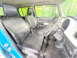 運転席シート廻りは使用感も少なく、良好な状態となっています。丁寧に使われていたことがよくわかりますね。