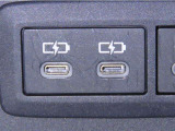充電用USB端子を装備しております