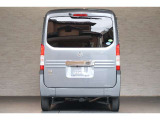 当店の展示車は、プロの業者にボディーの磨き、ルームクリーニングを依頼していますので、とてもきれいです!!ぜひ、見にいらしてください!