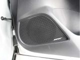 【BOSEサウンド】BOSE社との共同開発により室内空間に最適な音響チューニングを施し、クリアで臨場感のあるダイナミックサウンドをお楽しみいただけます。