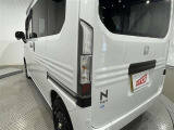 【テールランプ】後車にも分かり易いデザインです。