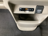 ご契約の流れは、当店のスタッフがわかりやすく説明いたしますのでお気軽にお声かけください!