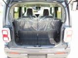 荷室も十分な広さがあり、日常使いからレジャーまで対応します。