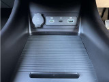 コンソールボックス、USBポート!