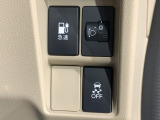 ヘッドライトレベリング機能で、重い荷物を積んだ時の、対向車のパッシングを防げます。