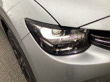 アダプティブLEDヘッドライト(ALH)を装備!夜間走行時に前方車や対向車を検知してハイビームとロービームを制御してくれます☆