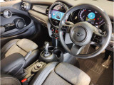 ネット掲載されていない多数在庫もございます。お問合せ・詳細はMINI NEXT 三宮  お問い合わせ:078-803-3298 までお気軽にお問合せ下さいませ。