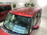 ☆アウトレット車☆当社にて天井の交換修理歴があり、修復歴車に該当します。走行や安全性に影響がないことは確認済みです。詳しくは車両状態評価書をご確認いただくかスタッフまでお尋ねください。