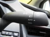 AUTOの位置にセットしておくと、暗くなったら自動でライトの点灯をサポートしてくれます!高速道路でのトンネル通過時など便利です!