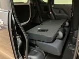 両方のリヤシートを格納すれば、大きな荷物も積み込むことが可能です☆