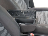 展示させていただく前に全車室内清掃済みです、室内清掃済みですが気になるところ等ございましたらお気軽にお申し付けください。