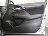 この度は当店の車両をごらん頂きましてありがとうございます。当店の販売車両はそのほとんどが自社での下取り車とデモカー(展示、試乗車)から構成され、安心してご購入いただけますよ