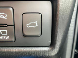 電動リフトゲートで開閉楽々。開閉の上限設定もできますので、低い立体駐車場などでも便利です。