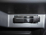 高速道路の料金所を専用レーンで通過できるETC車載器付き!高速道路ではETCが必需品となりましたよね!ETCカードもぜひご用意を!
