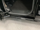 ホンダ車の低床ボディは、チャイルドシートへのお子さまの乗降や荷物の積載もスムーズ