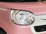 ☆オートライト機能☆車外の明るさに応じて自動的でヘッドランプを点灯および消灯します。夕暮れ時やトンネルなどで便利です!