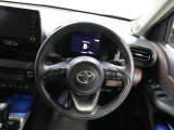 各操作スイッチなどもハンドルから手を放すことなく操作可能で安全運転に支援いたします!