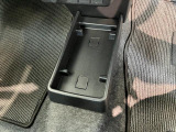 品質には自信があります!ハッピーの品質・キレイなお車をお届けさせていただきたい!そんな気持ちでキレイに仕上げております。フロアマットなどの清掃はもちろん、シート下なども徹底的に清掃しております。
