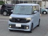 アダプティブLEDヘッドライトシステム 対向車や先行車を照射しないよう自動でハイビームの照射範囲を切り替えます。常時ハイビームをキープするので、路肩を歩いている人や自転車を素早く視認することができます。