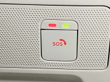 【SOSコール】急病時や危険を感じた時にはSOSコールスイッチを押すと専門オペレーターに接続!万が一エアバック展開事故の時は自動通報します!