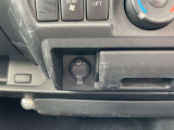 12V/120Wのアクセサリーソケットが付いています。