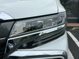 暗い道でも明るいライトでサクサク運転できますよ!