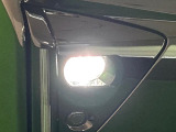 LEDフォグランプ LEDの明るい光が霧の発生や悪天候時に視界確保をサポートします!