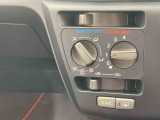 初度登録から3年未満のお車は、わずか8800円で新車保証を2年延長できる「まごころ保証プラス&alpha;」をご用意しております。※詳しくは営業スタッフまでお願いします。