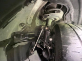 お車を安心してお乗りいただく為には、足回りの定期点検が欠かせません。サービスサポート(有償保証)では無料点検もご提供しており、安心のカーライフをお過ごしいただけるサポート体制が整っています。