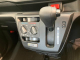 延長保証につきましてはお求めいただく車両によって保証料が異なりますので、当店スタッフまでお気軽にお問い合わせくださいませ。