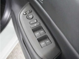 ◆パワーウィンドウスイッチ◆運転席から全席の窓の開閉操作を行うことが出来いつでも換気ができます!