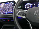 前車と一定の車間距離を保ちながら走る追随システムのACC(アダプティブクルーズコントロール)付!