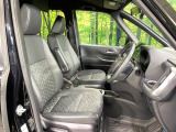 運転席シート廻りは使用感も少なく、良好な状態となっています。丁寧に使われていたことがよくわかりますね。