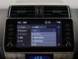 デイスプレイオーディオを装備。スマホとクルマをつなぐことで、いろんなサービスが楽しめます。(AppleCarplay/AndroidAuto 対応)