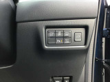 各種スイッチ類はこちらにレイアウトしています。